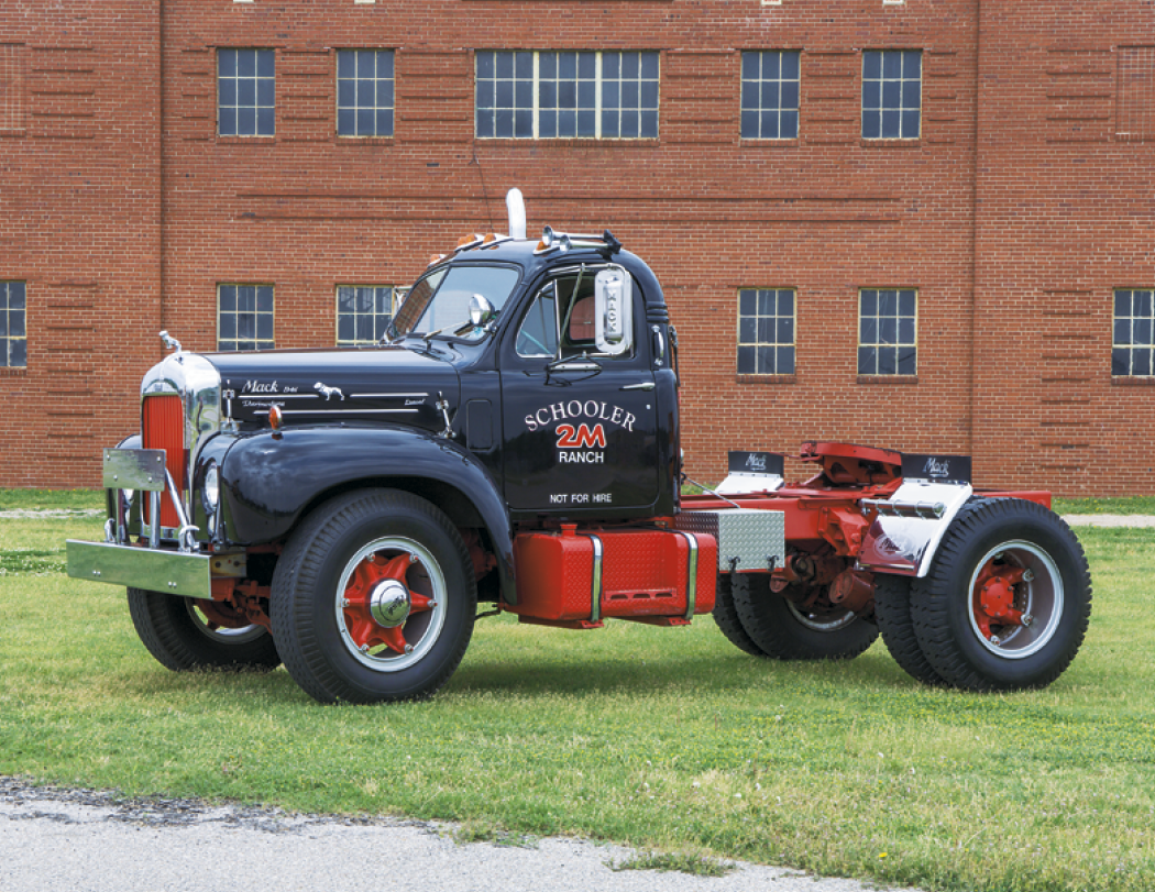 Good Value™ Treasured Trucks - Spiral Calendar 58